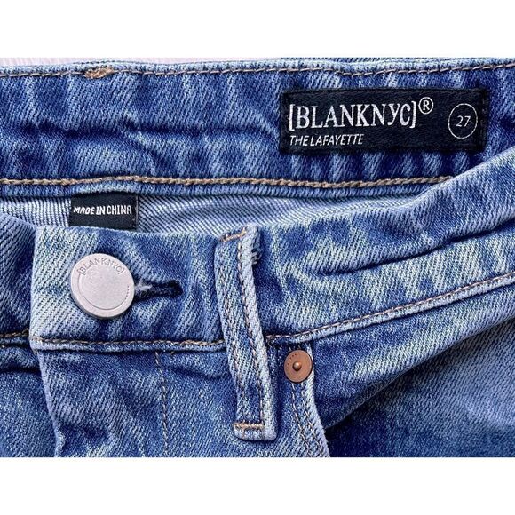 BLANKNYC The Lafayette High Rise Wide Flare Jeans in Out of Body, Size 27 - Picture 10 of 16